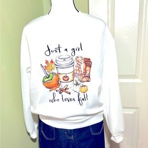 Just A Girl Who Loves Fall Graphic Drop Shoulder White Sweatshirt🍁